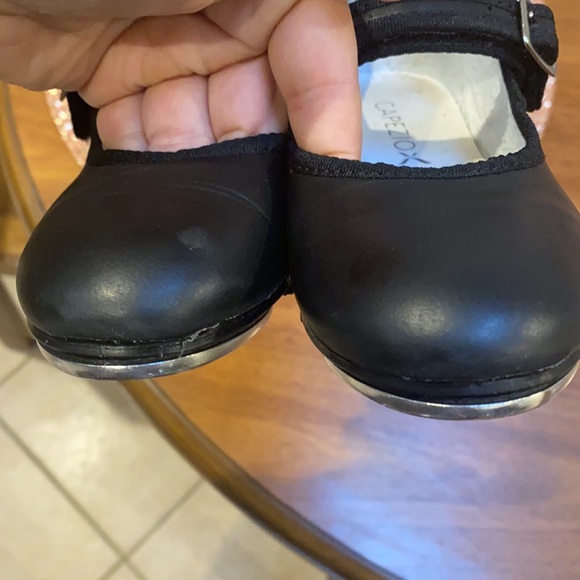 Capezio Velcro Buckle Mary Jane Tap Shoe kids size 11.5w - Picture 7 of 7